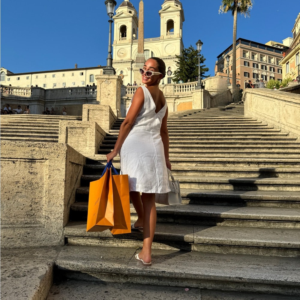 Meet your Posher, Ciera